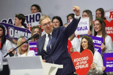 VELIČANSTVENA ZAVRŠNICA KAMPANJE! Danas skupovi Ujedinjene Srbije u 150 gradova i sela