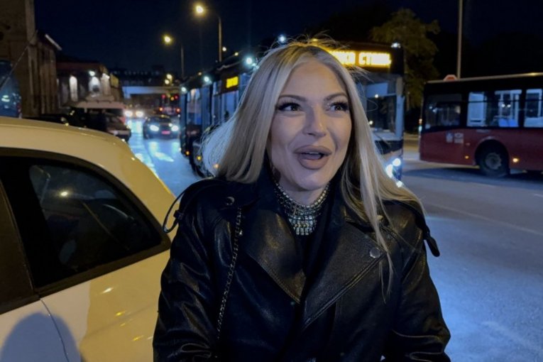 Vanja Mijatović, pevačica