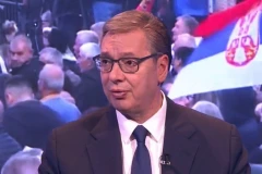 "NAŠ PROTIVNIK NISU STUDENTI I DECA, VEĆ MOĆNE SILE KOJE BI DA RUŠE SRBIJU"! Vučić pred ključne izbore: Siguran sam da ćemo pobediti, ali ako izgubimo, čestitaćemo!
