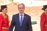 SRBIJA NE ODUSTAJE OD EVROPSKOG PUTA: Macut potvrdio posvećenost reformama i članstvu u EU!