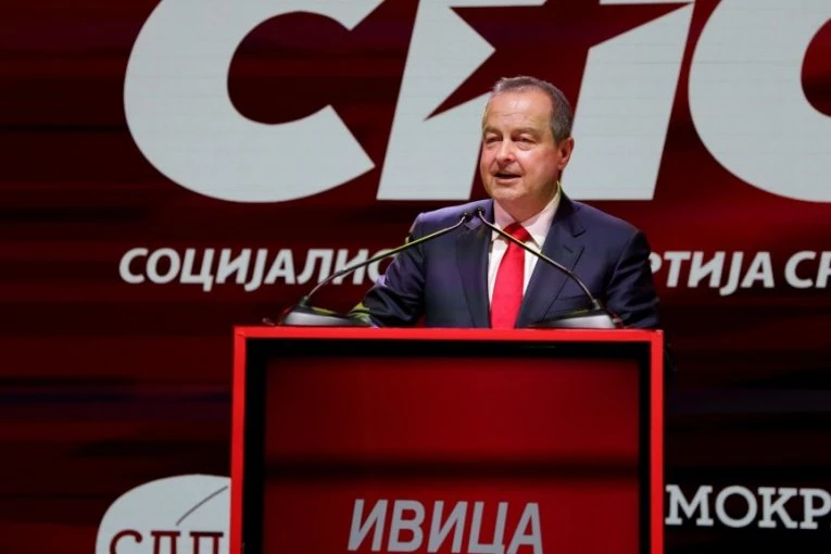 SPS JE STUB STABILNOSTI I ČUVAR NACIONALNIH INTERESA SRBIJE: Ivica Dačić poručio sa skupa u Surdulici