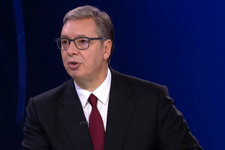 GLAS ZA BILO KOJU LISTU OSIM "UJEDINJENE SRBIJE" ZNAČI GLAS ZA UNIŠTAVANJE ZEMLJE: Aleksandar Vučić  poručio