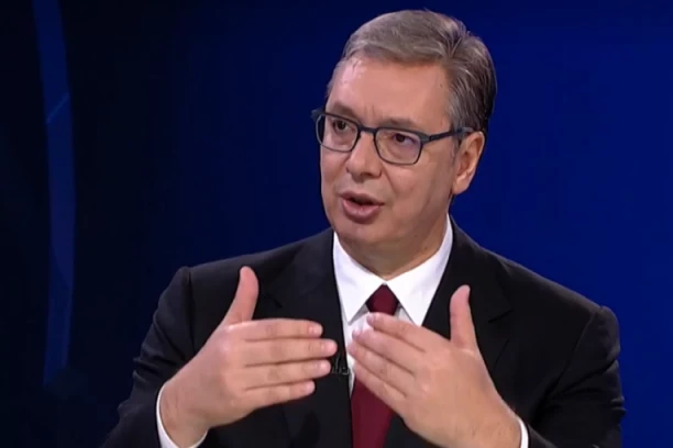 "PREVARANTI SU DANAS OBJAVILI FALSIFIKOVAN DOKUMENT!" Vučić razmontirao blokadere: Velika je laž da sam pomilovao ljude vezano za slučaj "nadstrešnica"