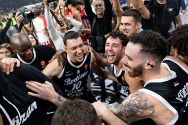 Grobari otvaraju šampanjac: Nije samo pobeda protiv Crvene zvezde, Partizan ima još razloga za slavlje