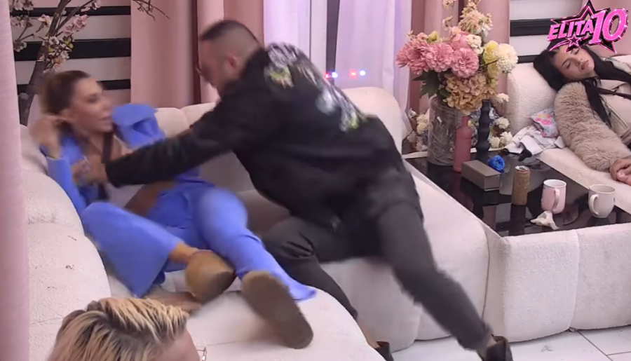 Tuča Aneli i Cara usred emisije