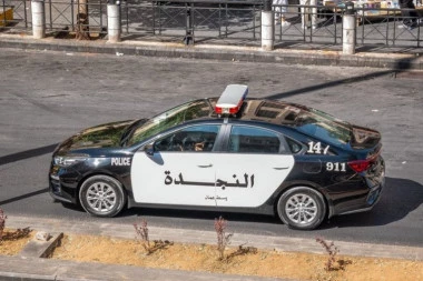 PUCNJAVA U CRKVI U JORDANU! Napadači otvorili vatru tokom sahrane - IMA MRTVIH I RANJENIH!