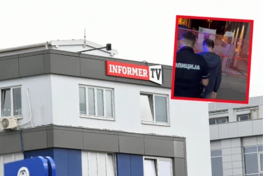 PRVI SNIMAK PRIVOĐENJA NAPADAČA NA INFORMER! Obezbeđenje ga uhvatilo nakon što je bacio dva topovska udara (VIDEO)