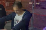 SNIMAK S NADZORNIH KAMERA INFORMERA! Na videu sa kamere zgrade jasno se vidi šta se dogodilo (VIDEO)