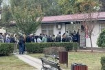 REPUBLIKA U NOVOM SADU: Srpska Atina od ranog jutra na nogama, velike gužve ispred biračkih mesta! (VIDEO)