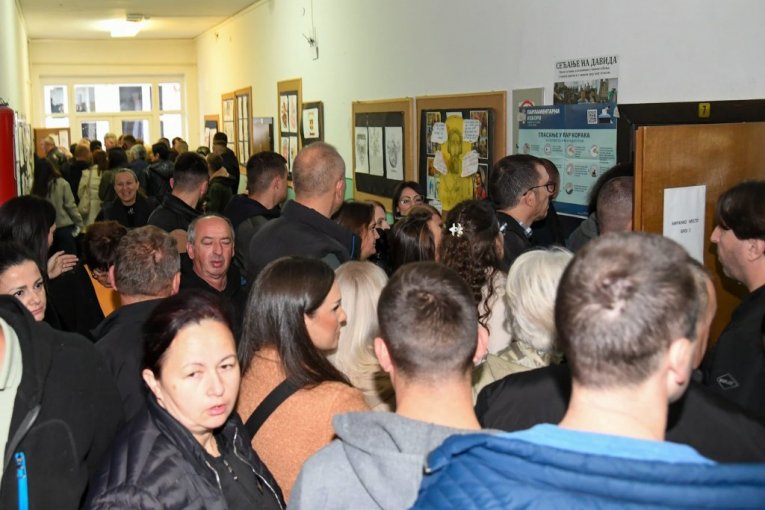 Veliki broj ljudi izašao na glasanje