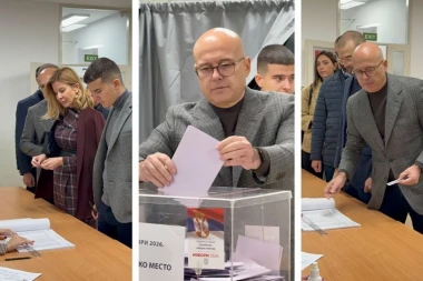 VUČEVIĆ OBAVIO GRAĐANSKU DUŽNOST: Sa suprugom i sinovima glasao u Novom Sadu! (VIDEO)