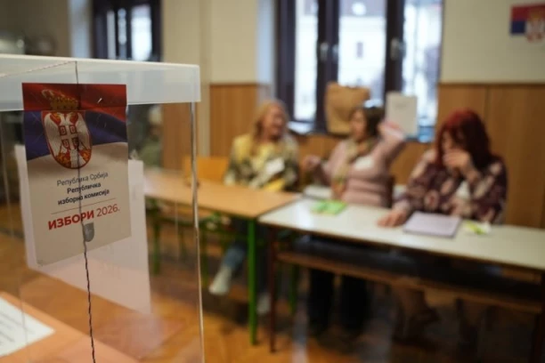 RIK DONEO ODLUKU: Na ovim biračkim mestima se PONAVLJAVU IZBORI - novo glasanje 1. novembra!