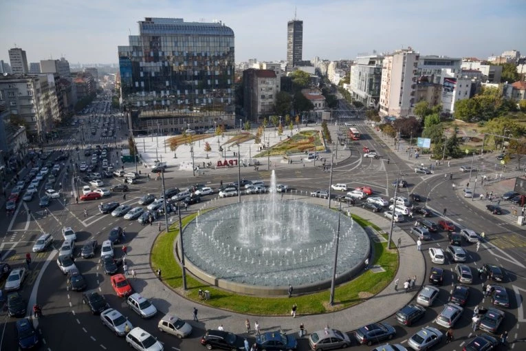 Pravila vožnje u kružnom toku: Ko ima prednost - spoljna ili unutrašnja traka?