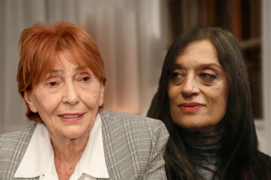 RASEČENA JOJ JE RUKA! Marina Rajević Savić svedočila jezivom napadu na Angelinu Vučić: Dule je video desetak mladića oko 25 godina!