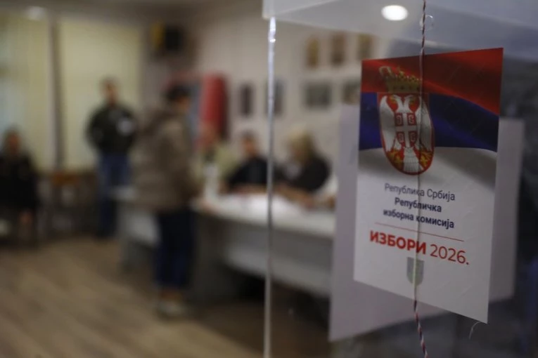 U ovoj beogradskoj opštini do 14 časova glasalo oko 43 odsto birača: Evo kako protiče izborni dan