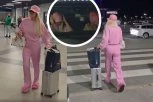 PRVO POJAVLJIVANJE JELENE KARLEUŠE NAKON VESTI O TRUDNOĆI: Aleksandar Ševo je munjevito sklonio sa aerodroma! (VIDEO)
