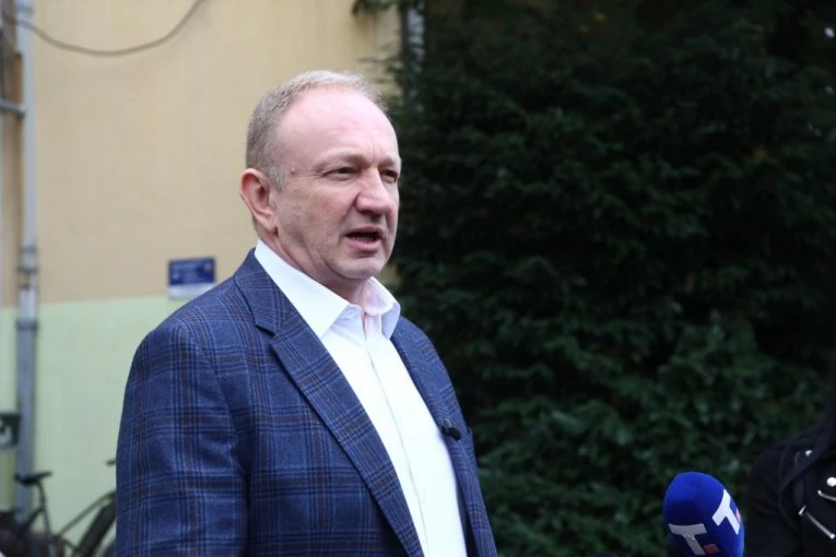 Đilasa napustili svi iz Žitorađe! Ceo opštinski odbor otišao iz Stranke slobode i pravde