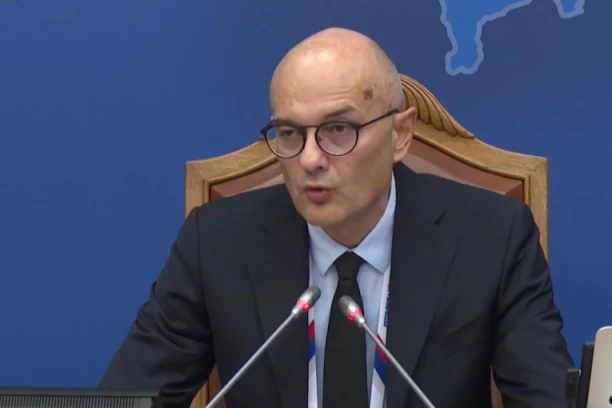 Studentska lista osvojila  52,71 odsto glasova i 140 mandata, SNS 39,17 procenata i 104 mandata! RIK objavio preliminarne rezultate izbora!