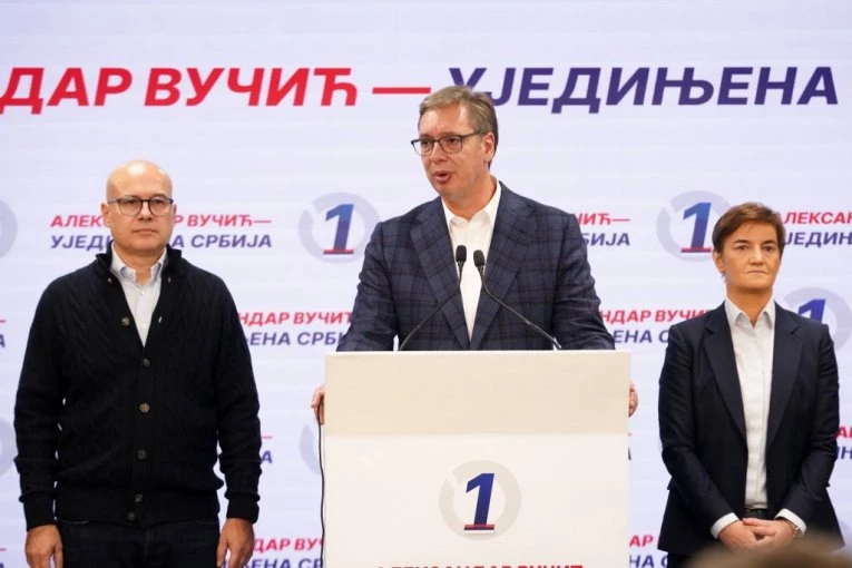"Došli smo Ana i ja, rekao nam je...": Prvo obraćanje Miloša Vučevića nakon izbora, pohvalio Vučićev potez: To je temelj demokratije!