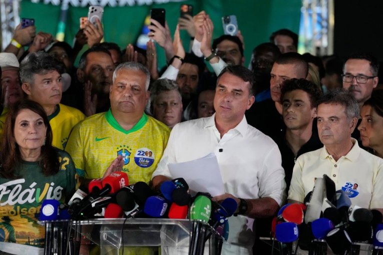 Tanjug/AP Photo/Eraldo Peres