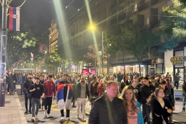 "Ne podržavamo upad u medije i ne pozivamo na takve akcije!" Apel studenata u blokadi posle nasilja u Informeru!