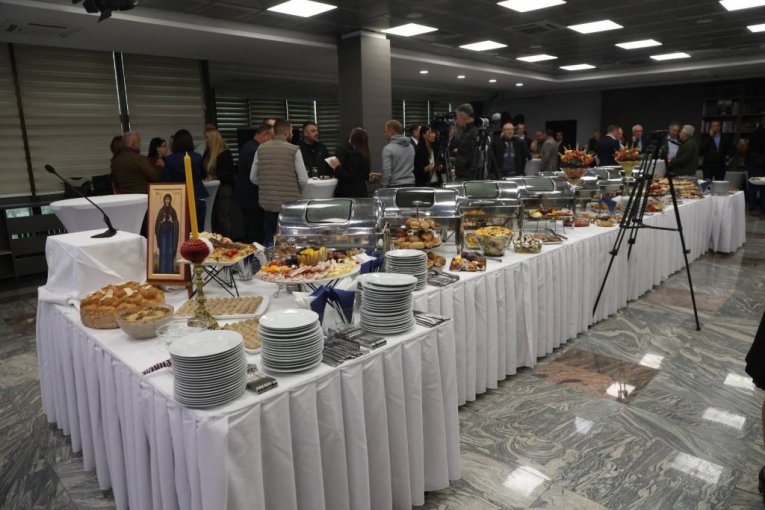 SNS obeležava Svetu Petku