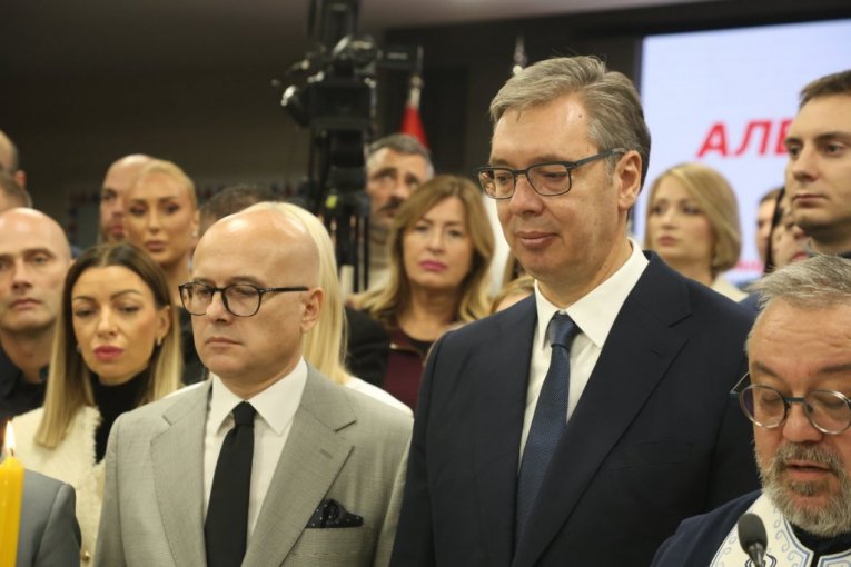 Vučić na slavi SNS