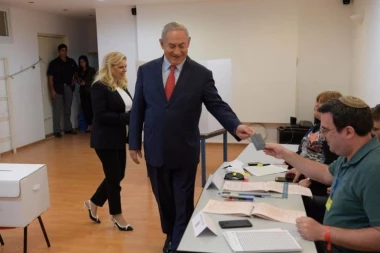 NETANJAHU GLASAO U JERUSALIMU! Pozvao Izraelce na birališta, pa poslao DRAMATIČNU PORUKU! (FOTO)