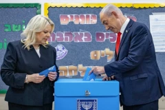 STIGLE PRVE PROJEKCIJE IZBORA U IZRAELU! Veliki šok za Netanjahua!