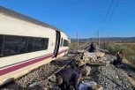 SVE VIŠE ŽRTAVA JEZIVE ŽELEZNIČKE NESREĆE U ŠPANIJI! Najmanje 46 STRADALIH, strahuje se od NOVOG BILANSA! (FOTO, VIDEO)