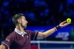 Novak Đoković - Jan Lenard Štruf: Borba za četvrtfinale u Bazelu