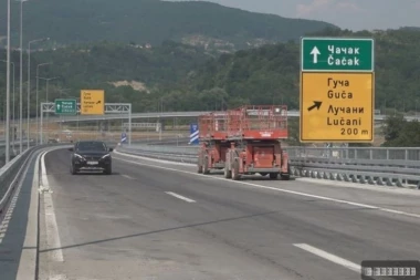 VOZAČI, OPREZ! Ove deonice čekaju izmene u saobraćaju