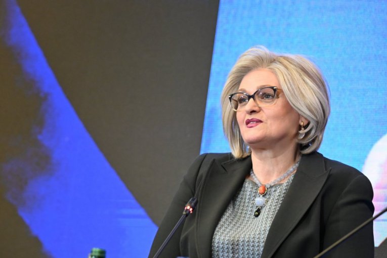 Jorgovanka Tabaković