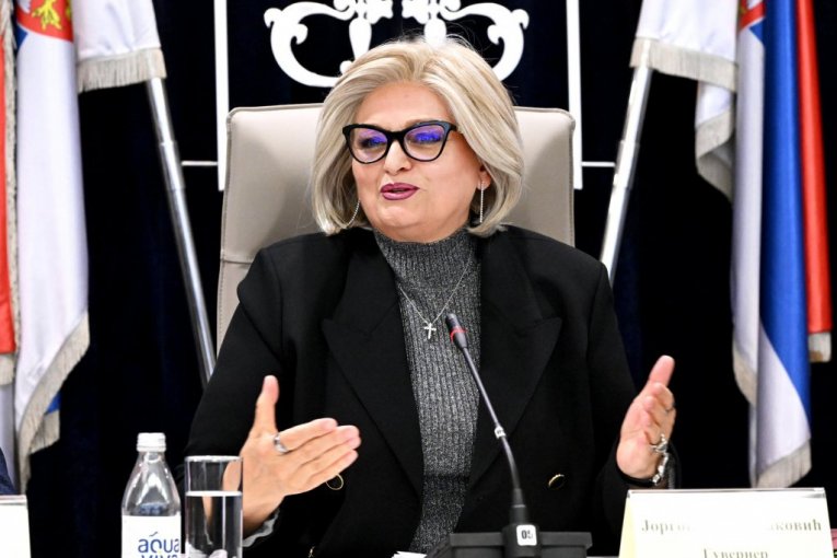 Jorgovanka Tabaković