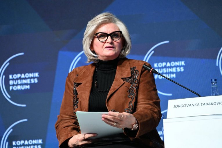 Jorgovanka Tabaković