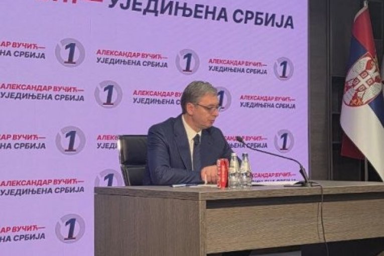 Aleksandar Vučić iz sedišta SNS