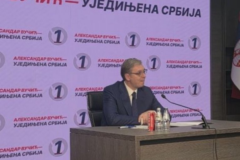 Aleksandar Vučić iz sedišta SNS
