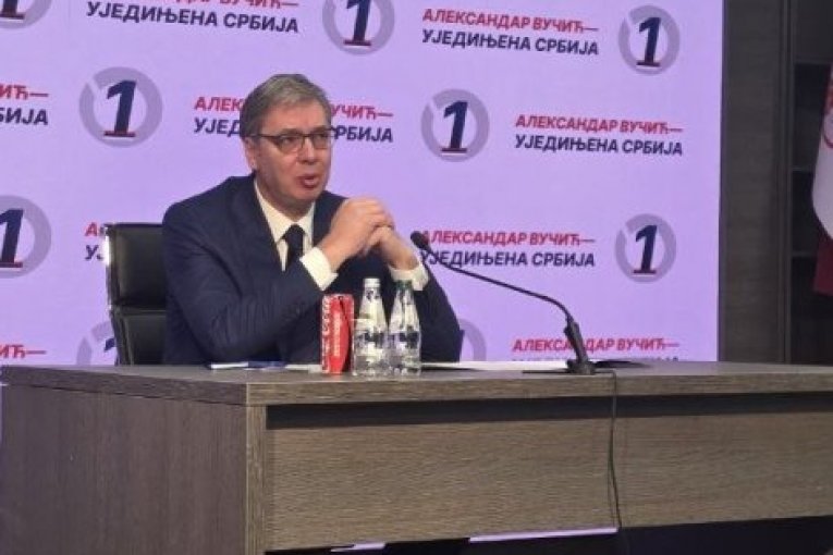 Aleksandar Vučić iz sedišta SNS