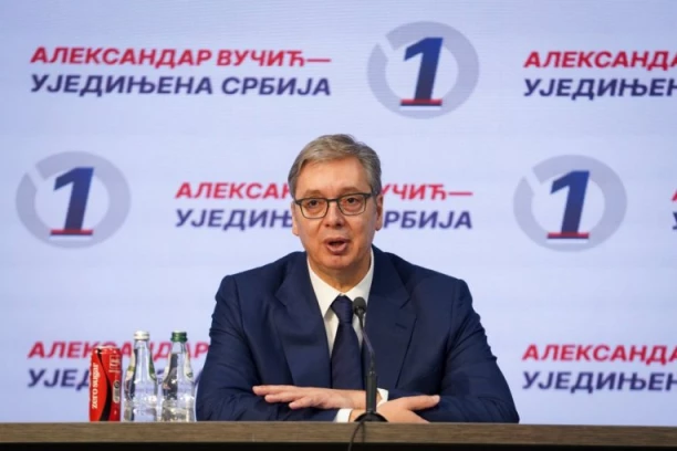 IZABRAĆEMO NOVO RUKOVODSTVO STRANKE! Obraća se Aleksandar Vučić iz sedišta SNS: Oni su pokušali da unize svakoga!