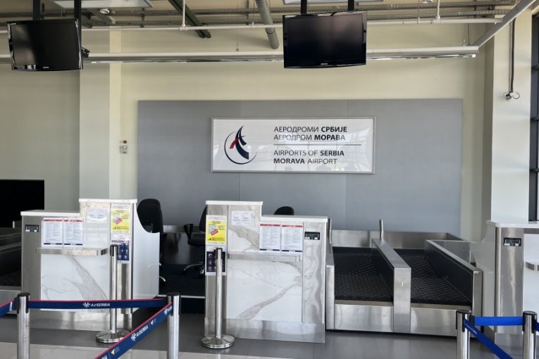 Aerodrom "Morava"