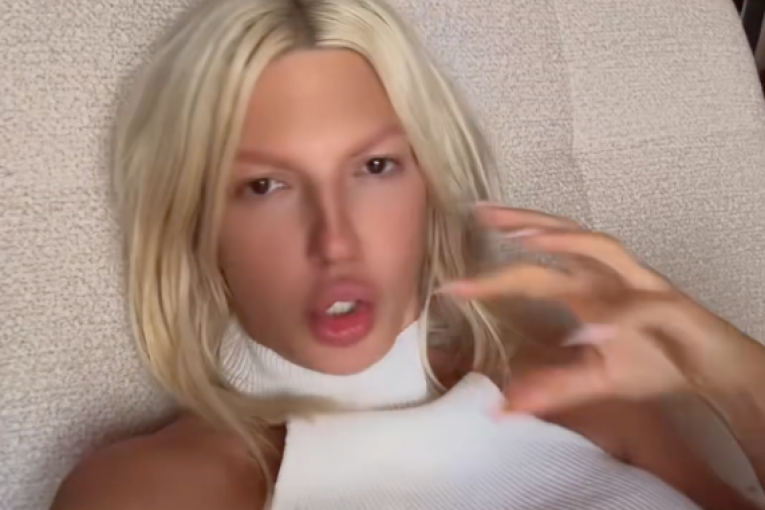 Jelena Karleuša, pevačica