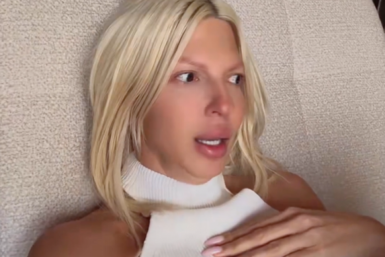 Jelena Karleuša, pevačica