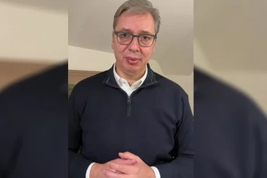 "U PRVIM TEŠKIM TRENUCIMA NAJGLASNIJI SU ONI KOJI VAS NAPUŠTAJU..." Vučić se obratio saradnicima i članovima SNS: Beskrajno hvala onima koji drže do dostojanstva! (VIDEO)