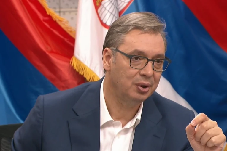 "BORIO SAM SE DA DOBIJEM NEKOGA KADA JE NAPADNUT INFORMER" Vučić o noći kada je izvršen atak na opozicinu televiziju