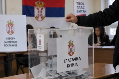 "ZARADA” PO OSNOVU OSVOJENIH MANDATA: Studentskoj listi 5,7 miliona evra, a Ujedinjenoj Srbiji 4,2